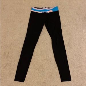 Lululemon ivivva black reversible leggings